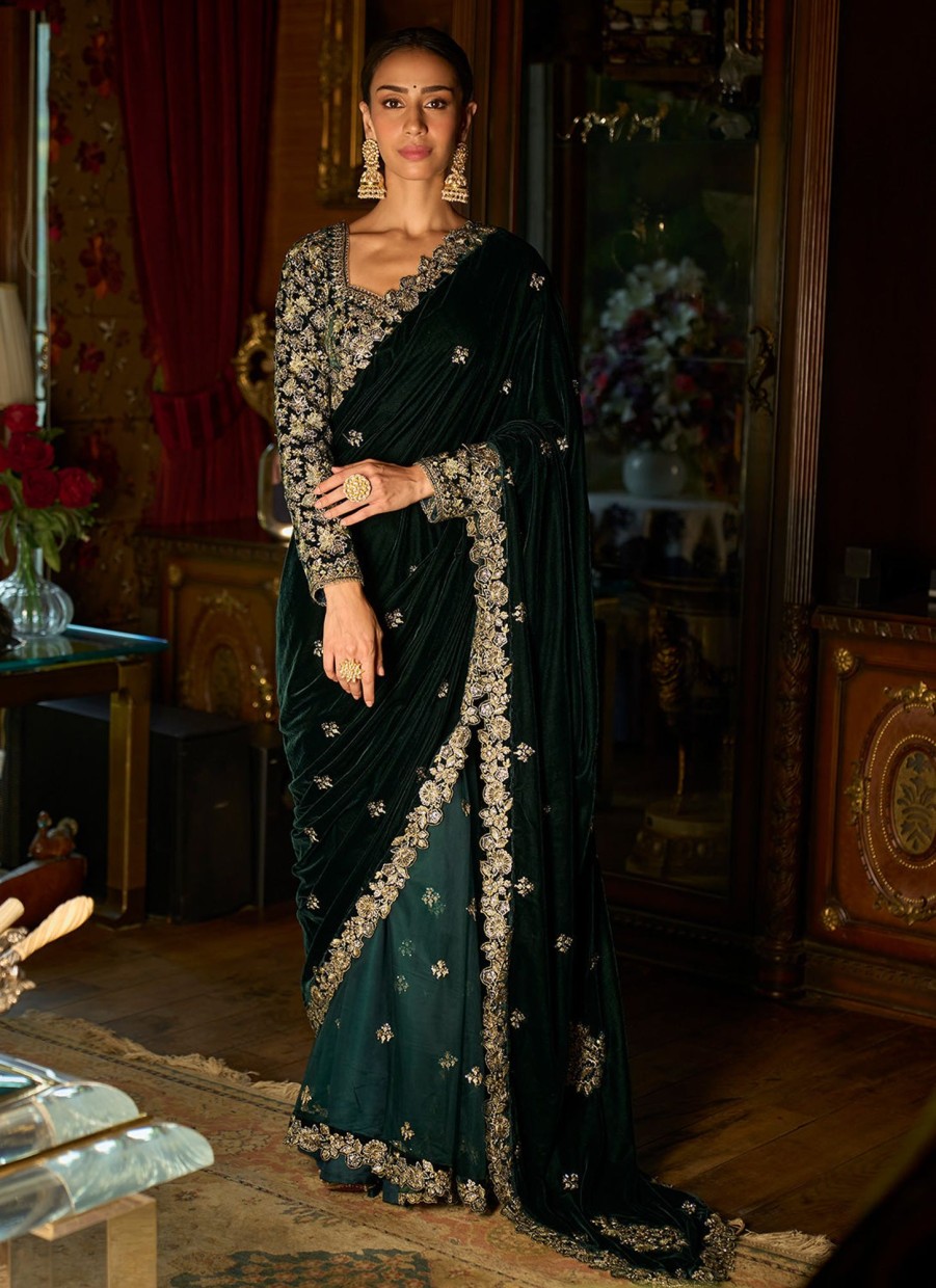 Women Lashkaraa | Dark Green Embroidered Velvet Saree