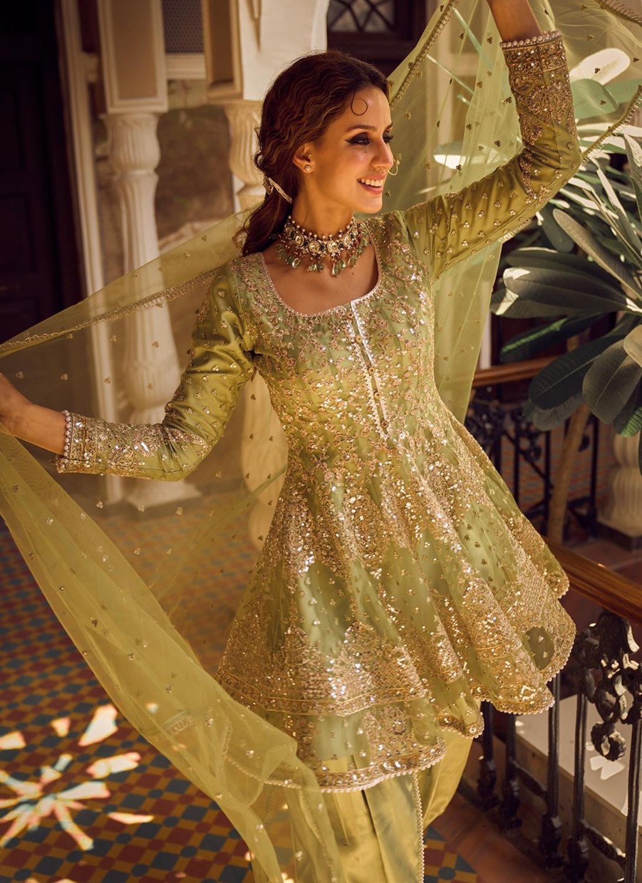 Women Lashkaraa | Light Green Peplum Style Punjabi Suit