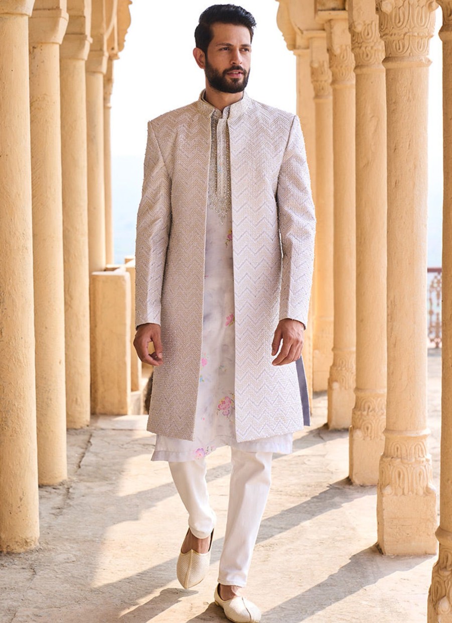 Men Lashkaraa | Light Grey Hand Embroidered Velvet Jodhpuri Set