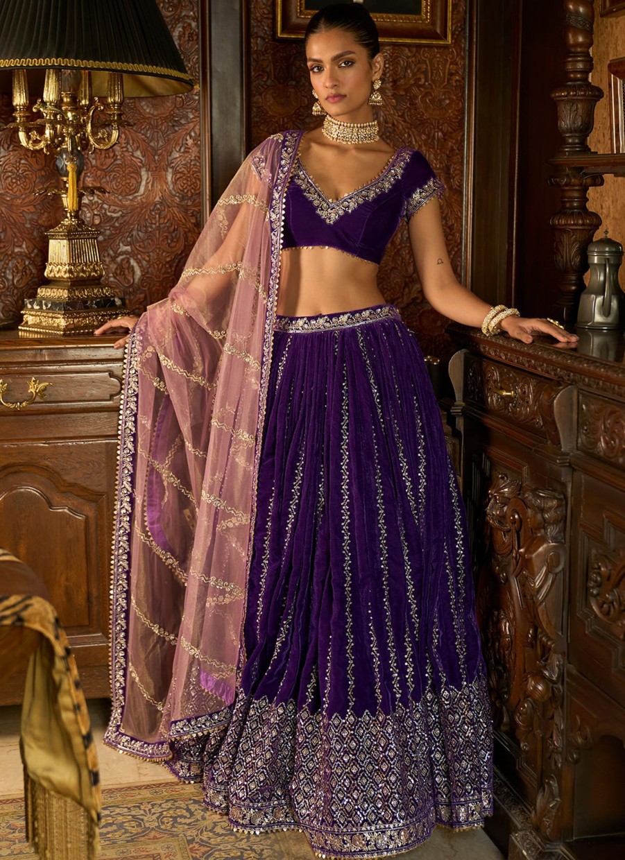 Women Lashkaraa | Purple Embroidered Velvet Lehenga