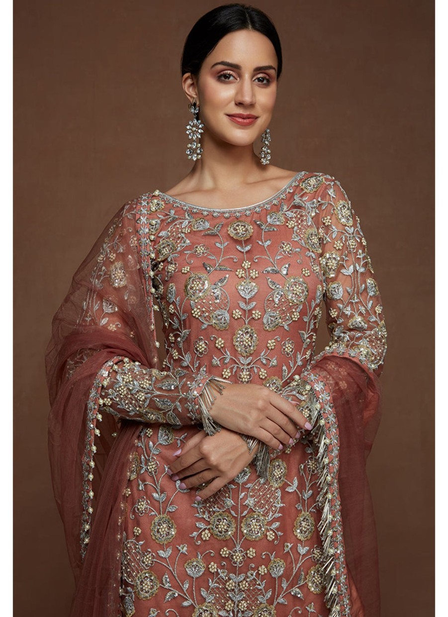 Women Lashkaraa | Dusty Rose Embroidered Punjabi Suit