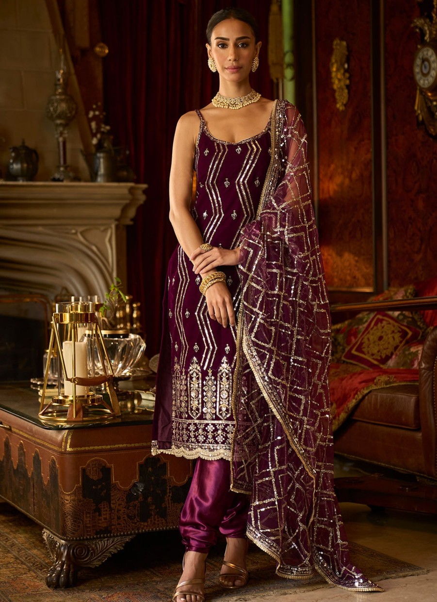 Women Lashkaraa | Purple Embroidered Velvet Straight Suit