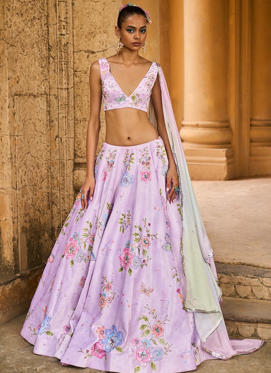 Women Lashkaraa | Soft Purple Embellished Velvet Lehenga