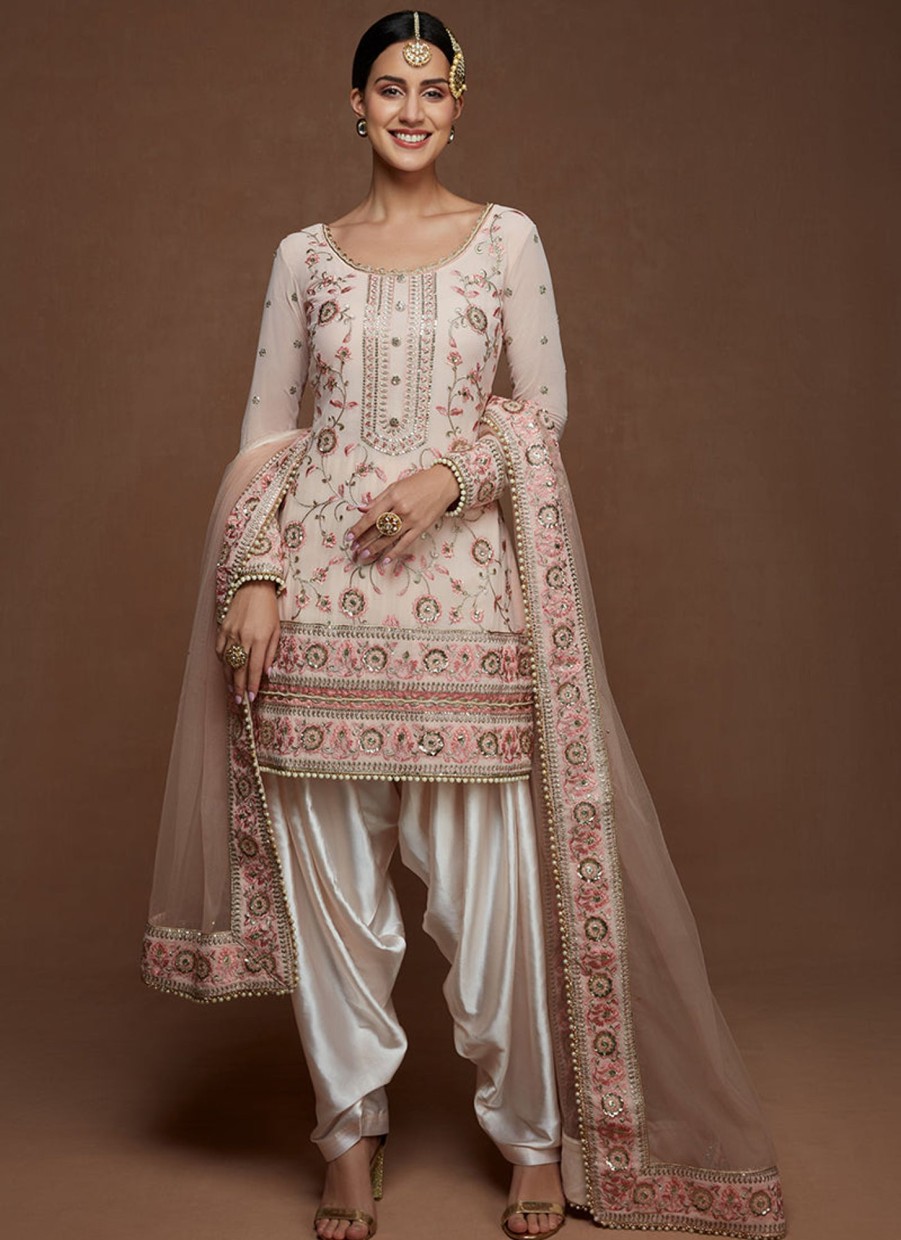 Women Lashkaraa | Light Pink Georgette Embroidered Punjabi Suit