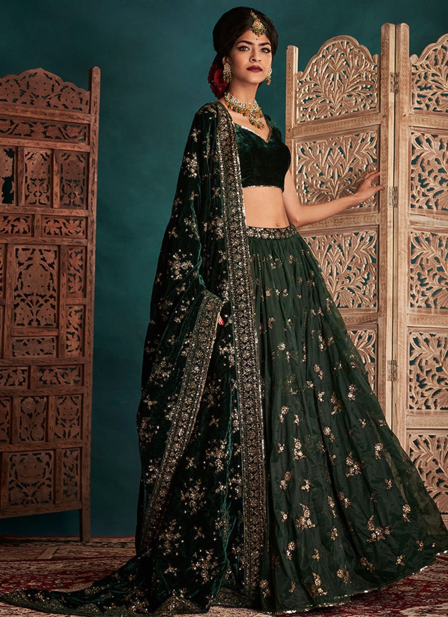 Women Lashkaraa | Dark Green And Gold Embroidered Velvet Lehenga