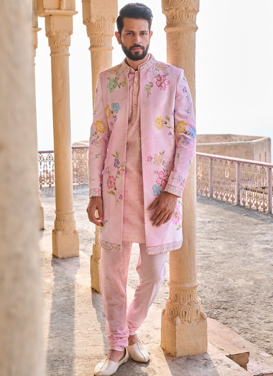 Men Lashkaraa | Light Pink Hand Embroidered Velvet Jodhpuri Set