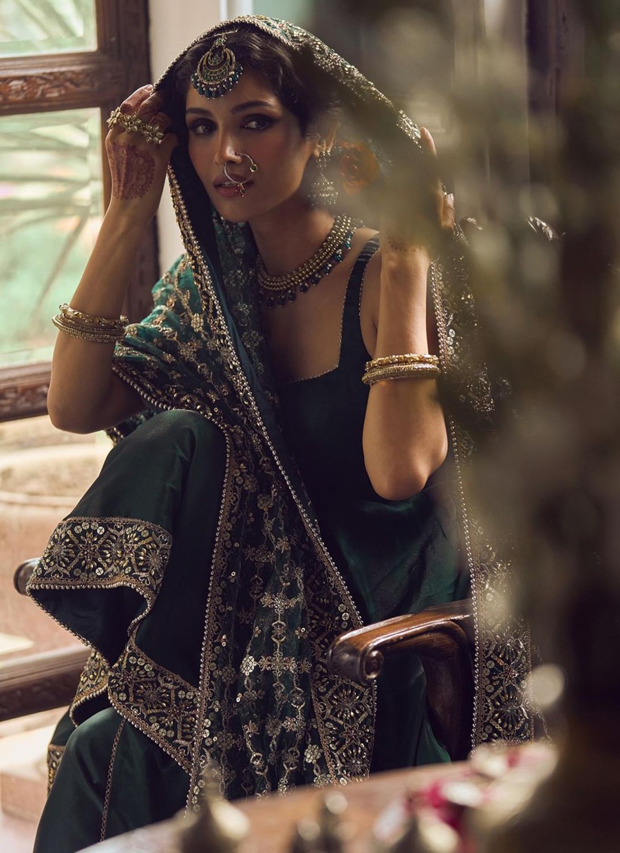 Women Lashkaraa | Dark Green Dhoti Style Punjabi Suit