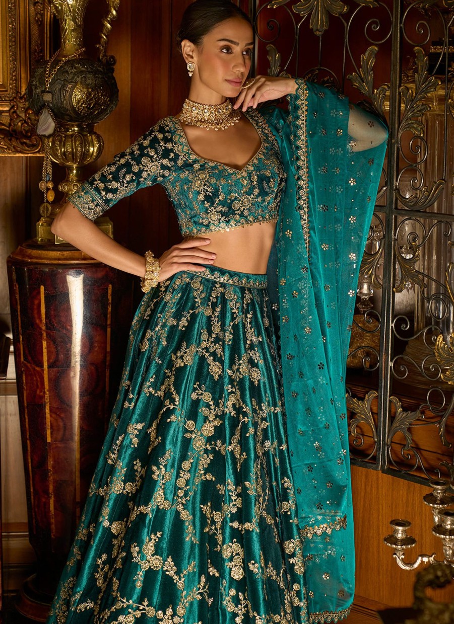 Women Lashkaraa | Teal Embroidered Velvet Lehenga