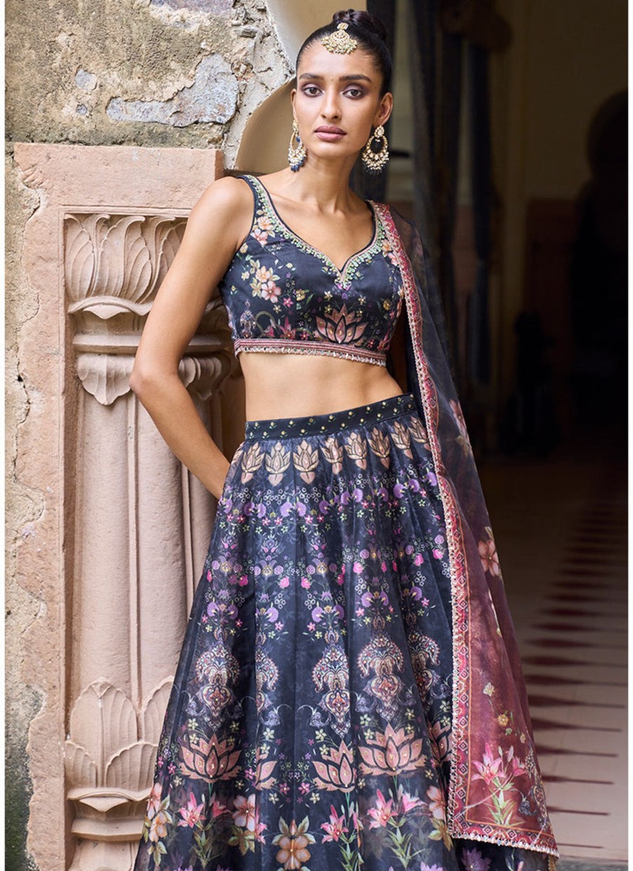 Women Lashkaraa | Black Printed Organza Lehenga